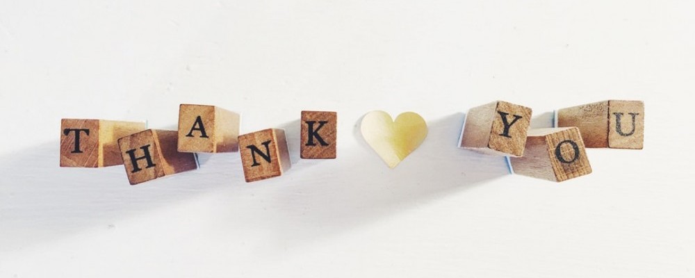 recognizing your staff with thank you notes is one way of motivating staff in your small business