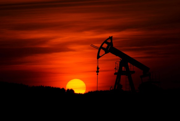 crude oil investment