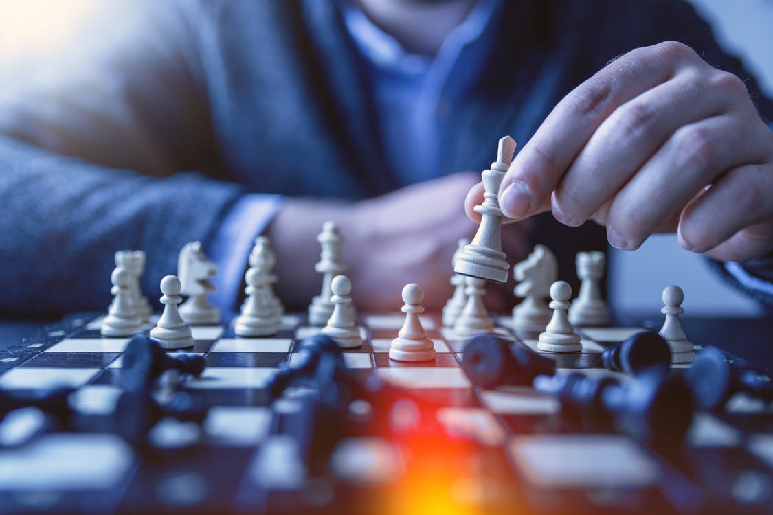 chess players using advice for the entrepreneur