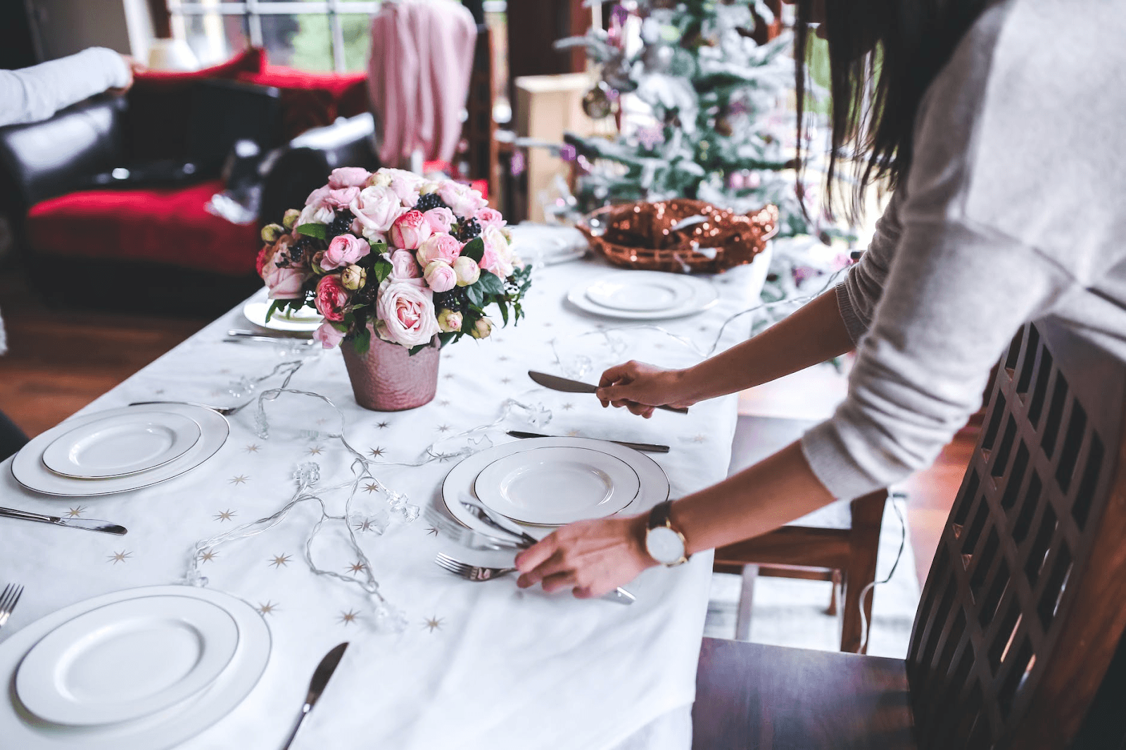 start a catering business table setting on white table cloth